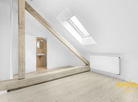 Pronájem bytu, 3+kk, 85 m²