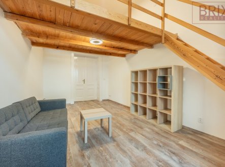 Pronájem bytu, 2+1, 61 m²