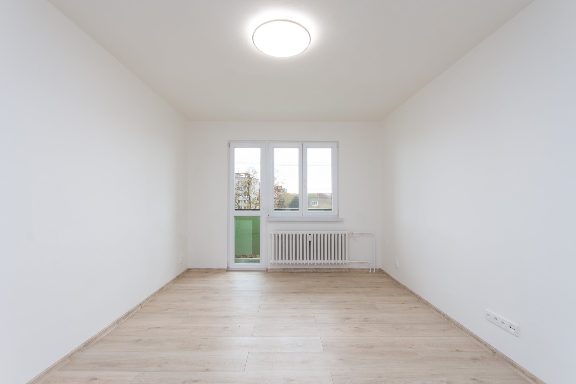 obývací pokoj s lodžií