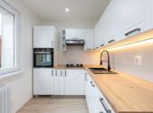 Pronájem bytu, 2+1, 54 m²