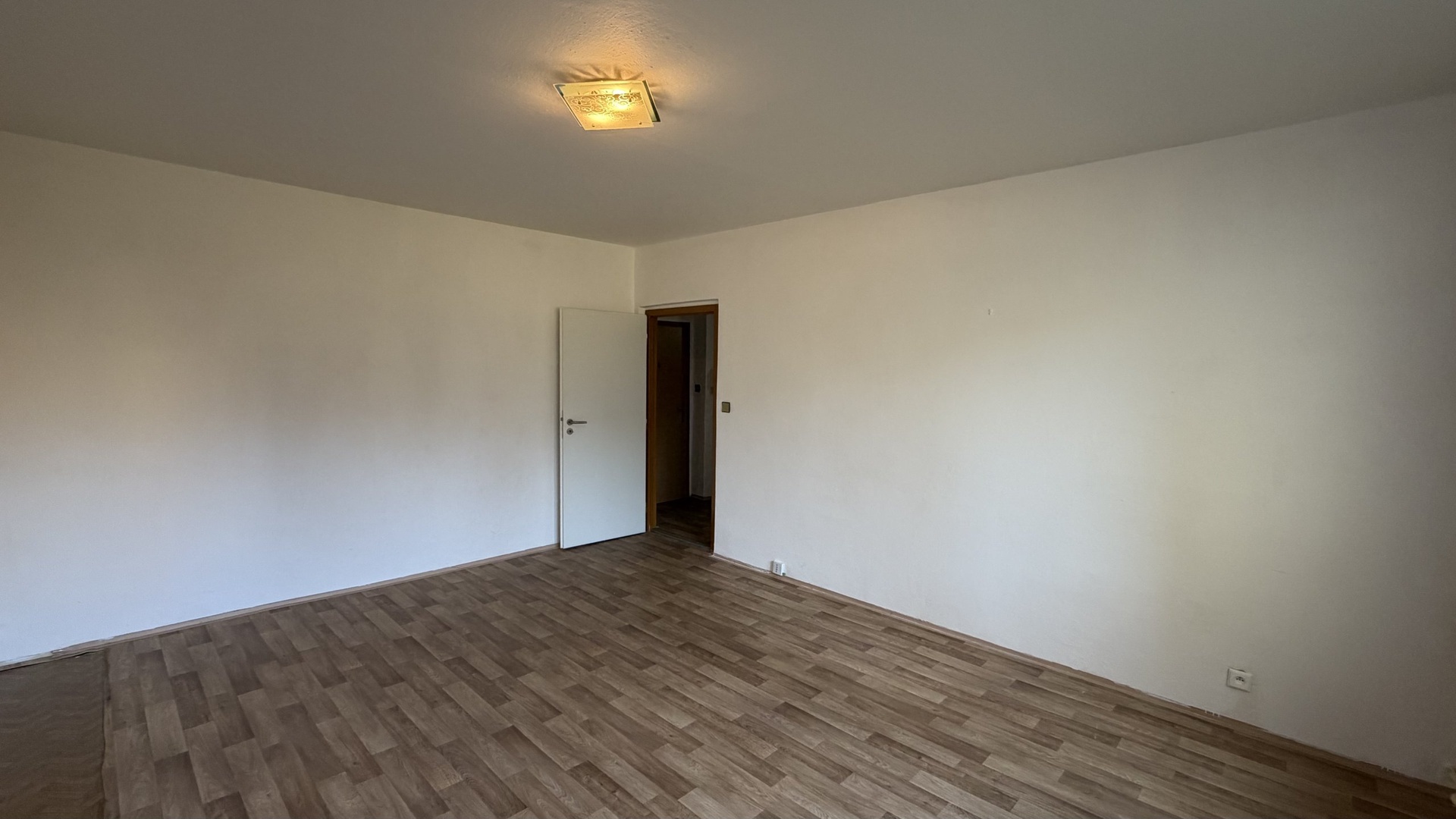 Pronájem bytu 1+1 39 m², Ostrava - Výškovice