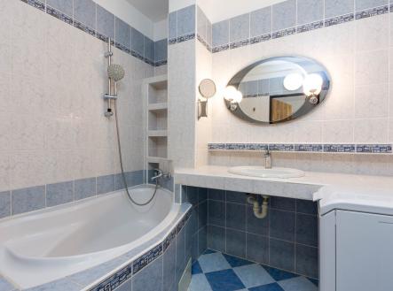 Pronájem bytu, 3+1, 69 m²