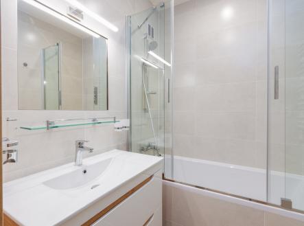 Pronájem bytu, 3+1, 66 m²