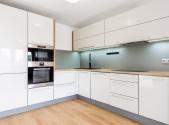 Pronájem bytu, 3+kk, 63 m²