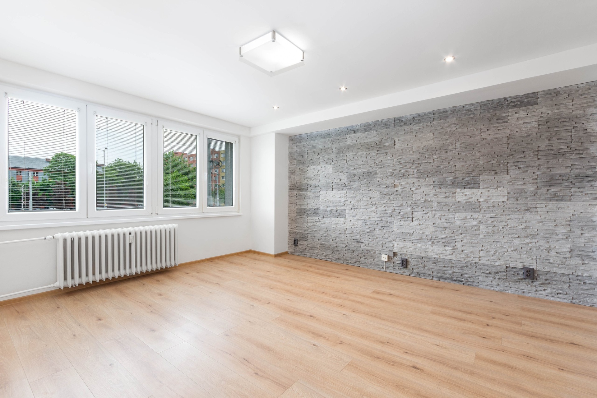 Pronájem bytu 3+kk 59 m², Ostrava - Zábřeh
