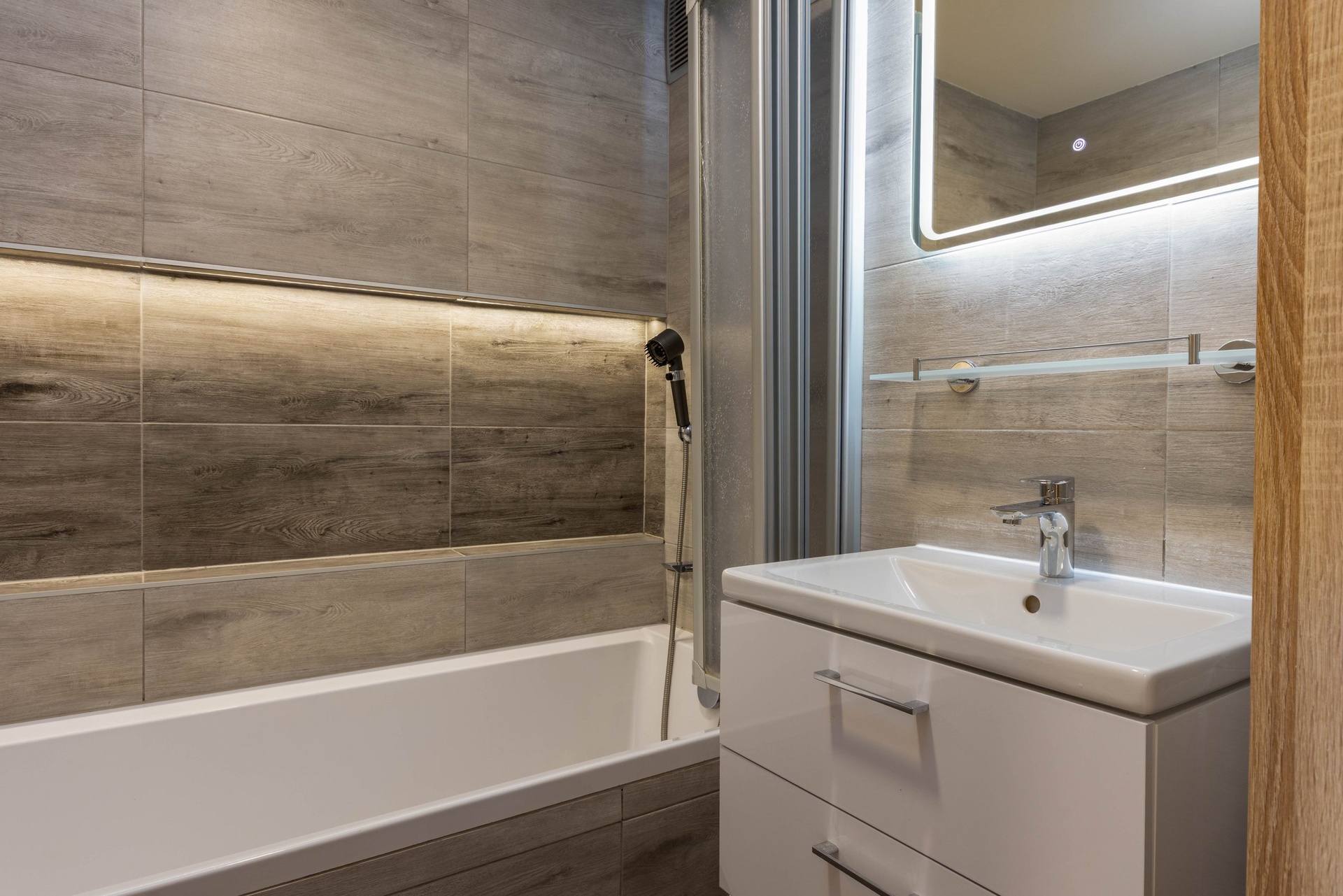Pronájem bytu 3+kk 59 m², Ostrava - Zábřeh