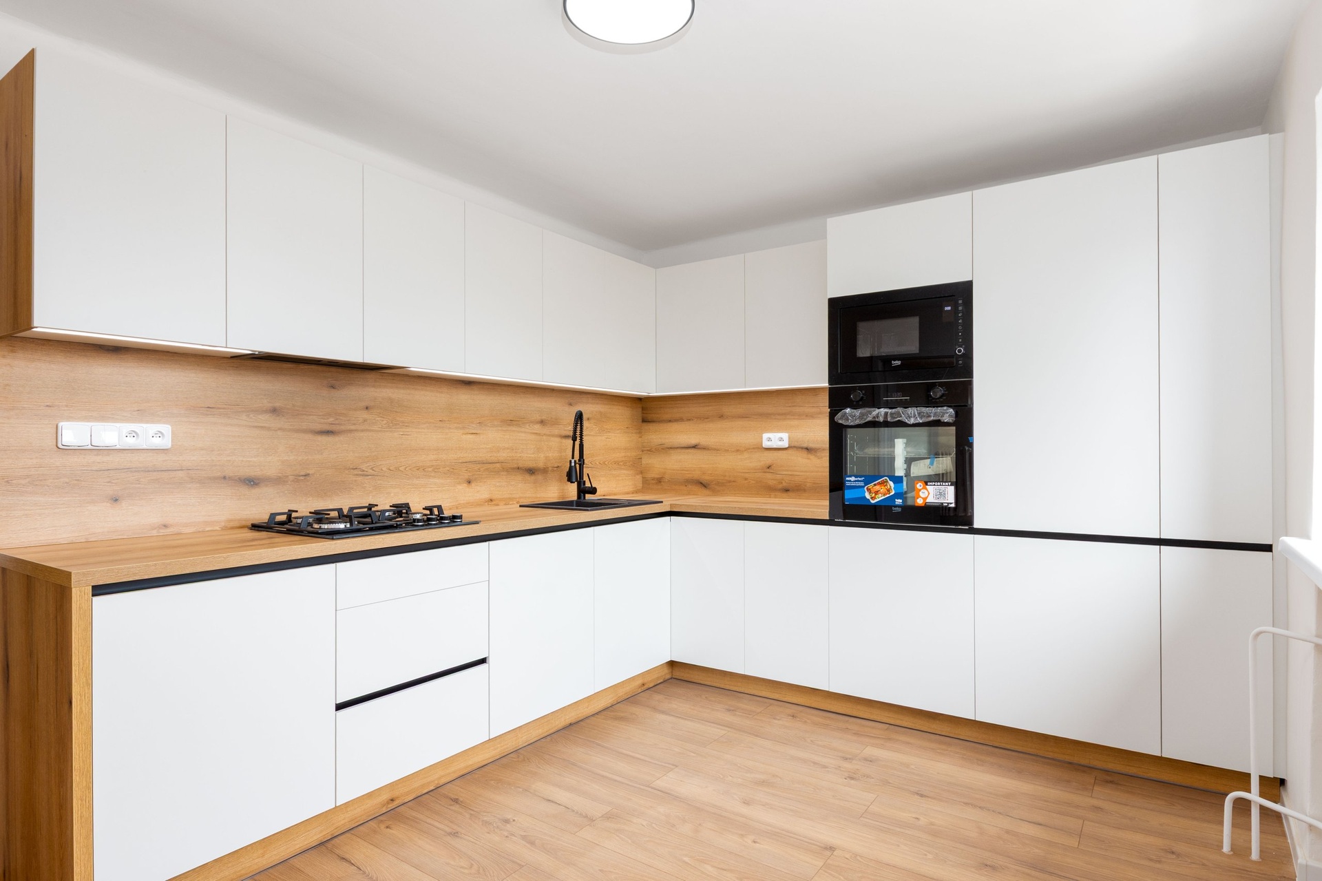 Pronájem bytu 1+1 35 m², Ostrava - Hrabůvka