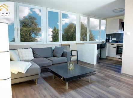 Pronájem bytu, 3+kk, 75 m²