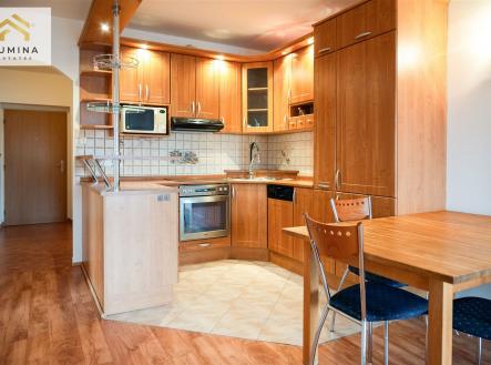 Pronájem bytu, 3+kk, 76 m²