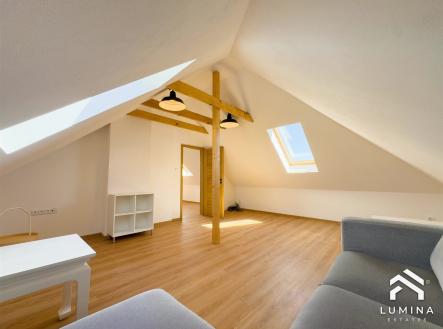 Prodej bytu, 2+kk, 81 m²