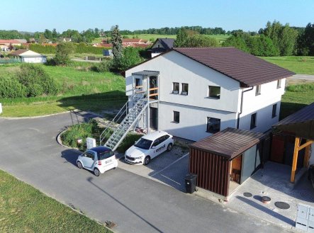 Pronájem bytu, 4+kk, 87 m² obrázek