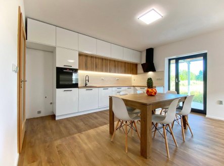 Pronájem bytu, 4+kk, 87 m²