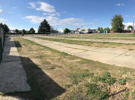 Pronájem komerčního objektu, průmyslový areál, 6 480 m²