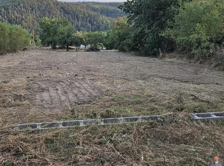 Prodej pozemku pro bydlení, 2 500 m²