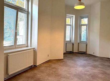 Pronájem bytu, 3+kk, 85 m²
