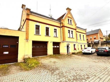 Prodej nájemního domu, 300 m²