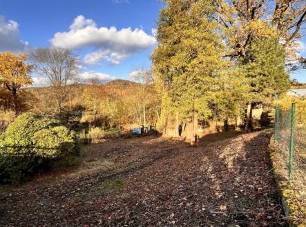 Prodej pozemku pro bydlení, 1 696 m²