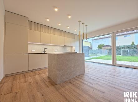 Pronájem domu/vily, 153 m²