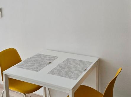 Pronájem bytu, 2+kk, 47 m²