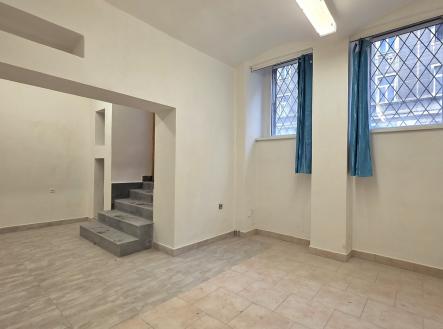 Pronájem kanceláře, 123 m²