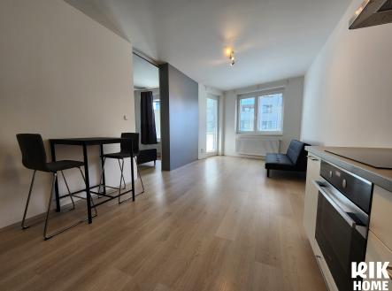 Pronájem bytu, 2+kk, 52 m²