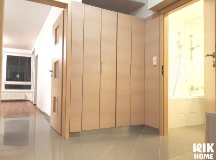 Pronájem bytu, 2+kk, 60 m²