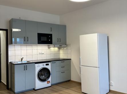 Pronájem bytu, 1+kk, 35 m²