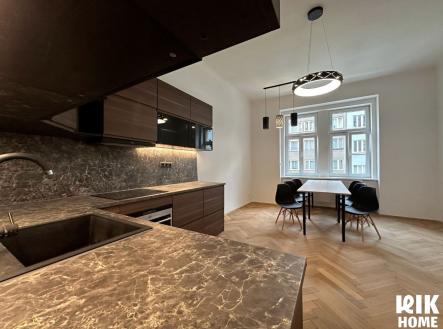Pronájem bytu, 4+kk, 116 m² obrázek