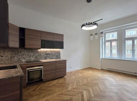 Pronájem bytu, 4+kk, 116 m²