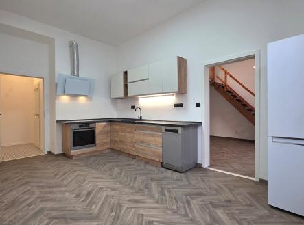 Pronájem bytu, 2+kk, 35 m²
