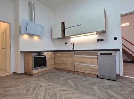 Pronájem bytu, 2+kk, 35 m²