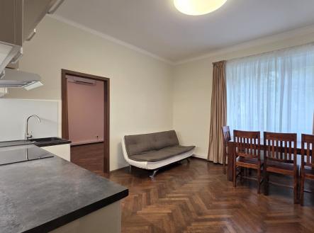 Pronájem bytu, 3+kk, 64 m²
