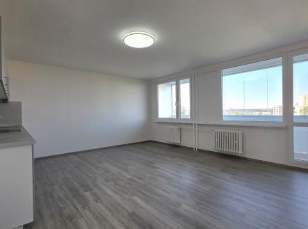 Pronájem bytu, 3+kk, 68 m²