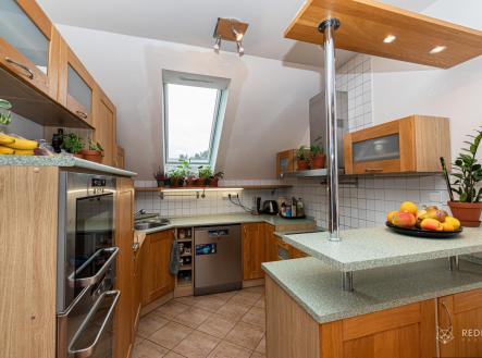 Pronájem bytu, 3+kk, 95,8 m²