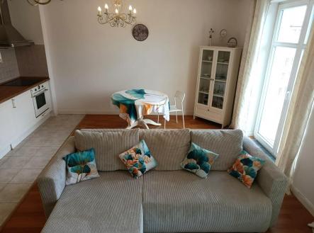 Pronájem bytu, 3+kk, 75 m²