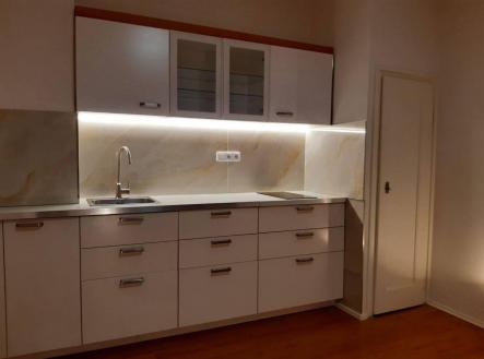 Pronájem bytu, 1+kk, 29 m²