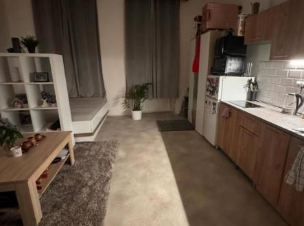 Pronájem bytu, 1+kk, 28 m²