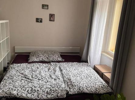 Pronájem bytu, 1+kk, 28 m²