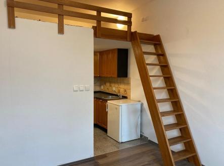 Pronájem bytu, 1+kk, 22 m²