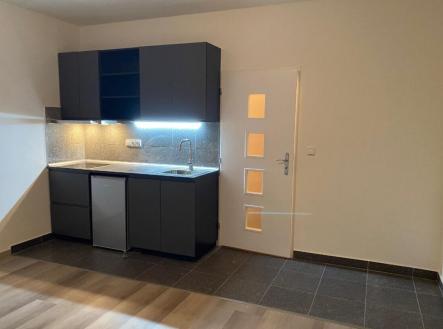 Pronájem bytu, 1+kk, 22 m²