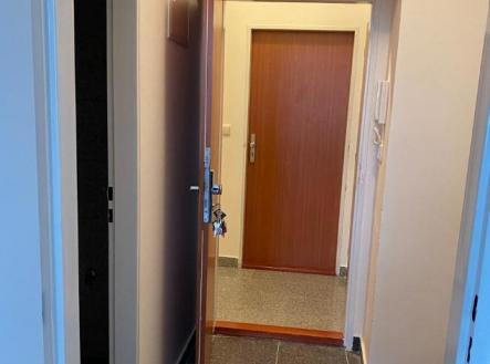 Pronájem bytu, 1+kk, 22 m²