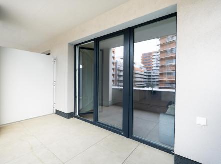 Pronájem bytu, 1+kk, 35 m²