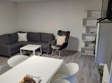 Pronájem bytu, 2+kk, 55 m²