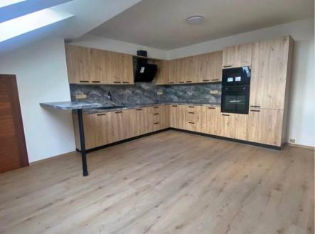 Pronájem bytu, 3+1, 134 m²