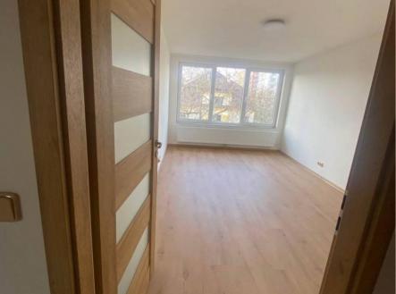 Pronájem bytu, 3+1, 134 m²