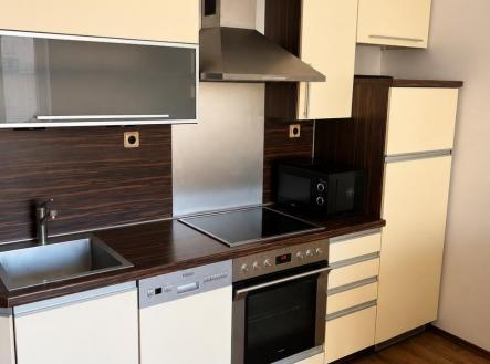Pronájem bytu, 2+kk, 47 m²