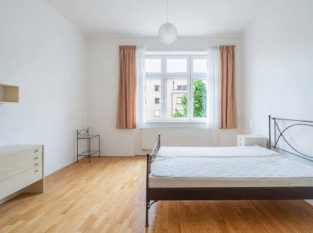 Pronájem bytu, 2+1, 79 m²