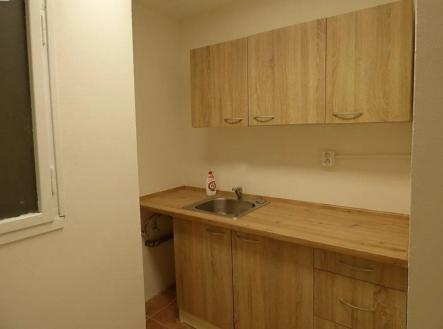 Pronájem kanceláře, 35 m²
