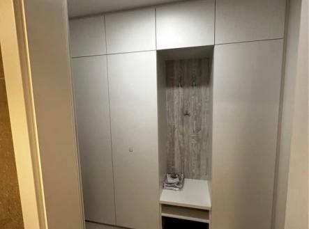 Pronájem bytu, 1+kk, 34 m²