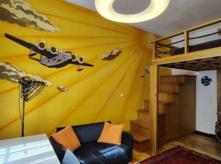 Pronájem bytu, 1+kk, 31,7 m²